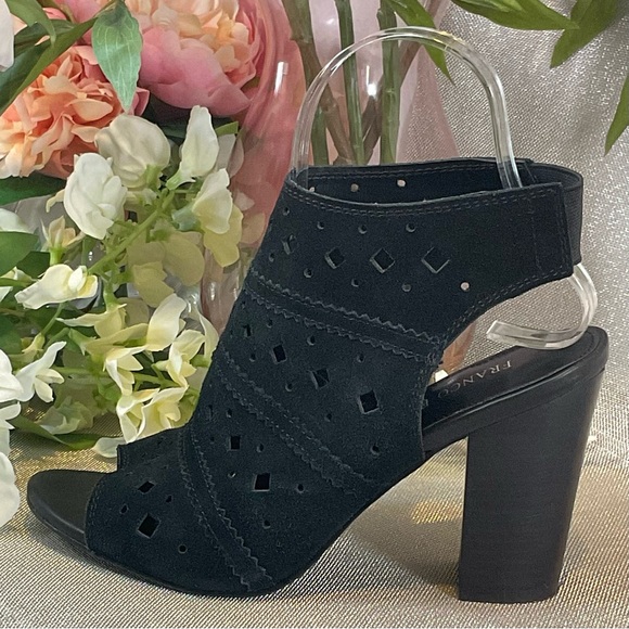 Cutout Charisma: Franco Fortini Black Heeled Booties - Size 7.5 Worn once in Box - Picture 2 of 11